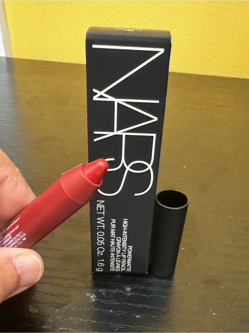 NARS Powermatte High-Intensity Lip Pencil – 185 Cruella – 0.05 oz / 1.6 g
